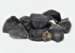 Schwarzer Turmalin (Schörl) Rohsteine, ca. 100 Gramm/Stk.