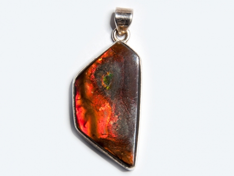 Ammolite Anhänger 34,6 Carat, Feuerrot! In Silber gefasst