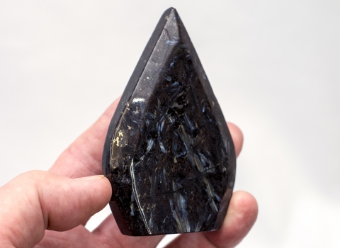 Astrophyllite  Anschliff Flamme Top-Qualität Rarität Unikat no 1