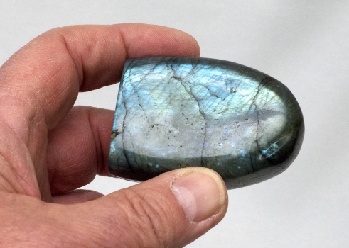 Labradorit, rundum polierte Freeform, Nr. 308