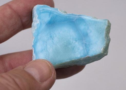 Larimar Rohstein, 340 Carat! Atlantisstein, eine seite anpoliert, Top-Qualität