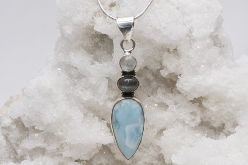 Larimar pendant with moonstone and labradorite, set in 925 silver, 35.60 carats