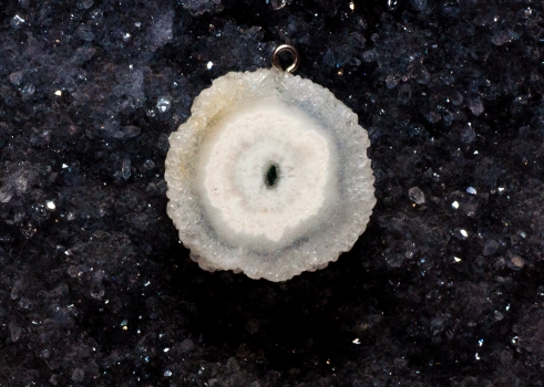 Solar Quarz Nr. 2, Stalaktiten Rosette, 35,70 Carat