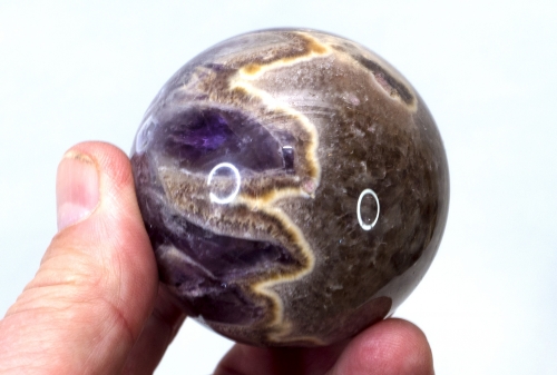 Chevron-Amethyst Kugel, Edelstein-Kugel Nr. 1