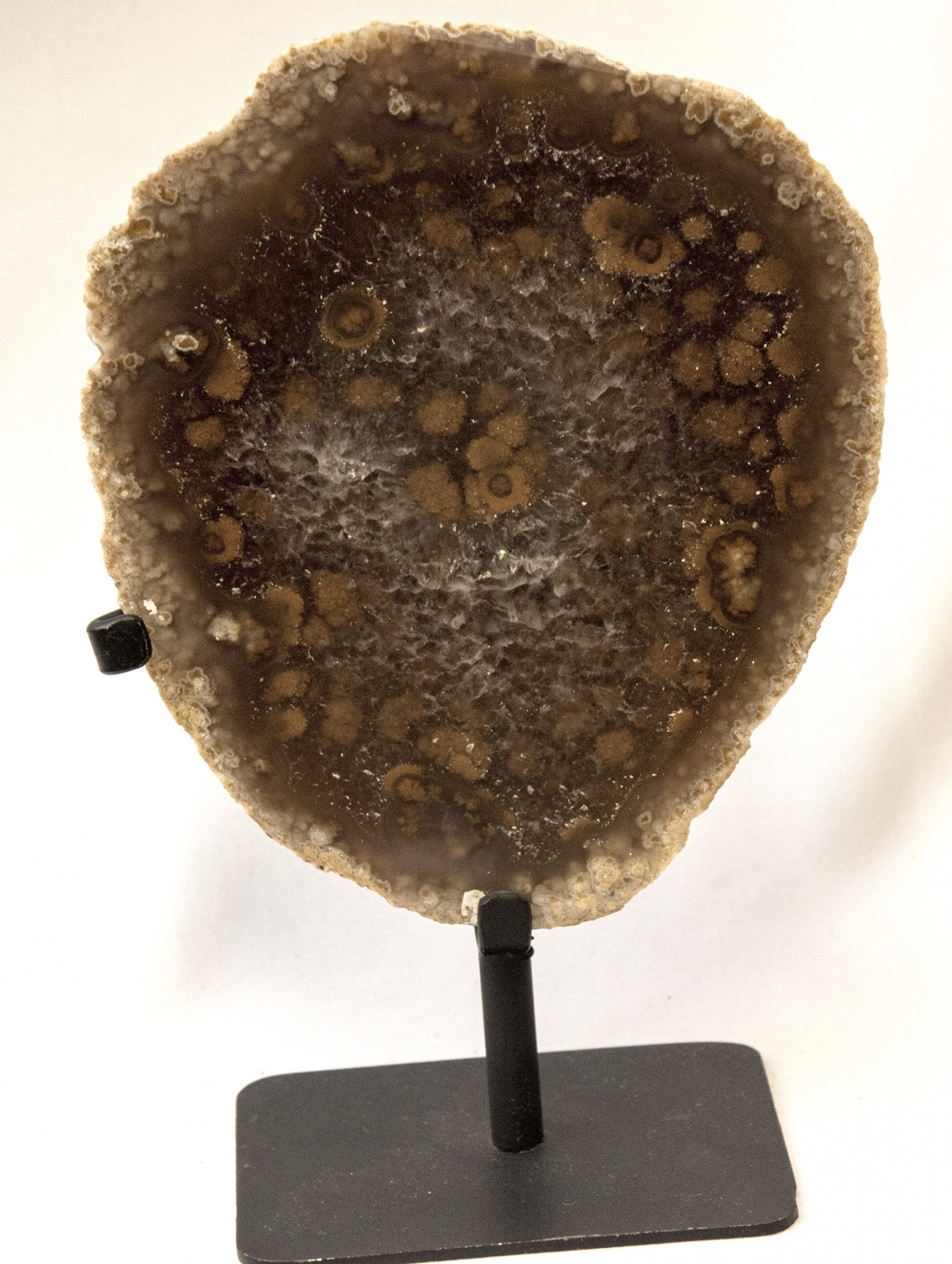 Achat-Geode auf Metallständer, Nr. 4