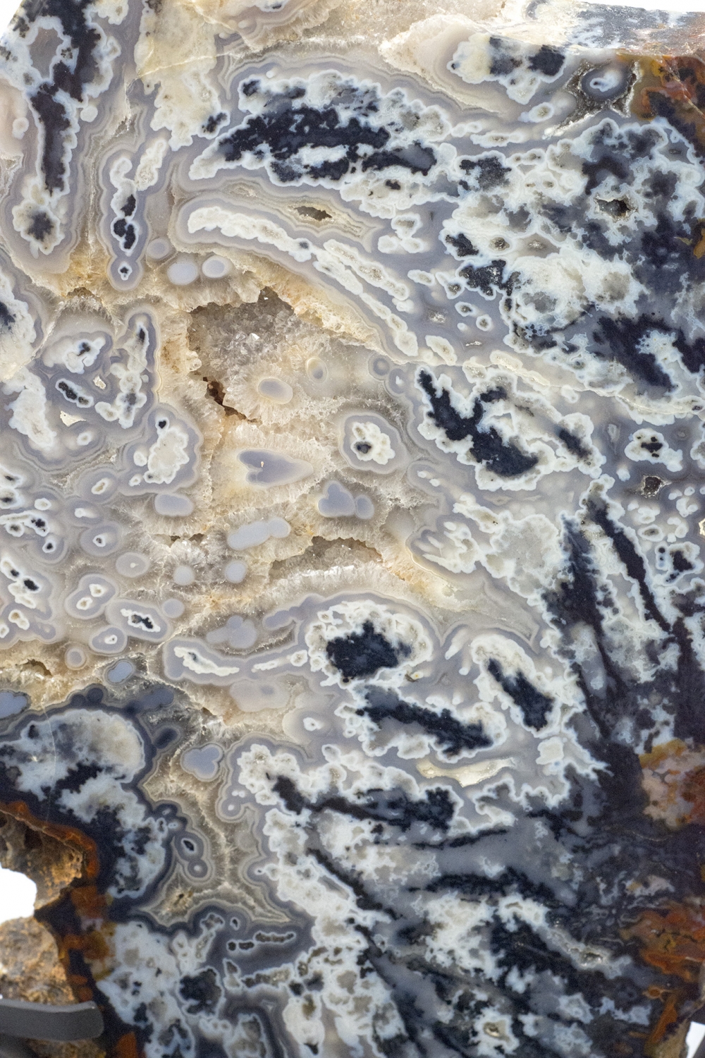 Achatscheibe XXL, Top-Qualität auf Metallständer, schöne Kristallbildung