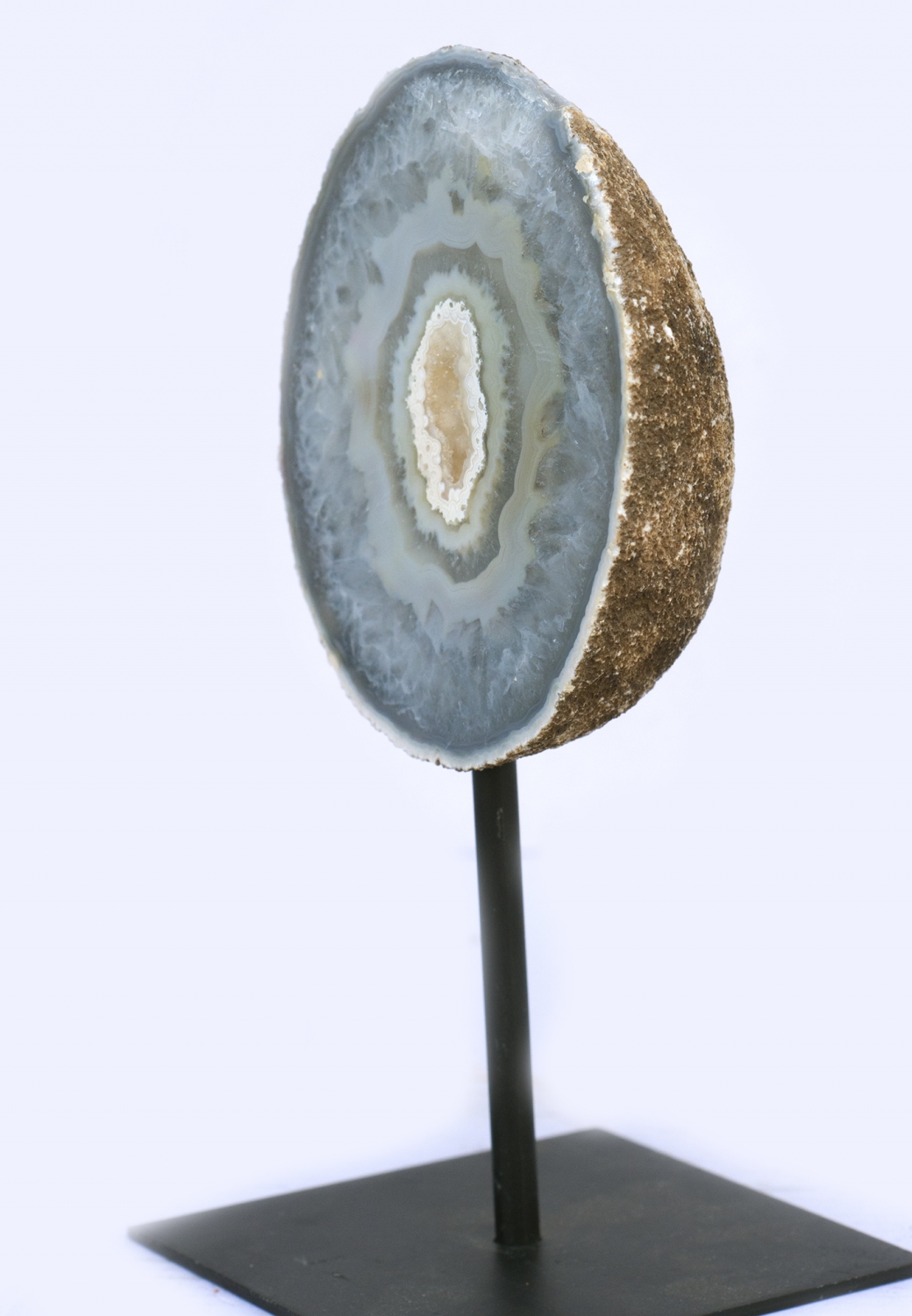 Achat-Geode auf Metallständer Nr. 10