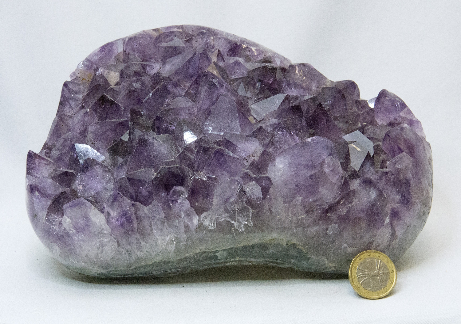Amethyst Anschliff poliert, Extra-Qualität 3285 Gramm