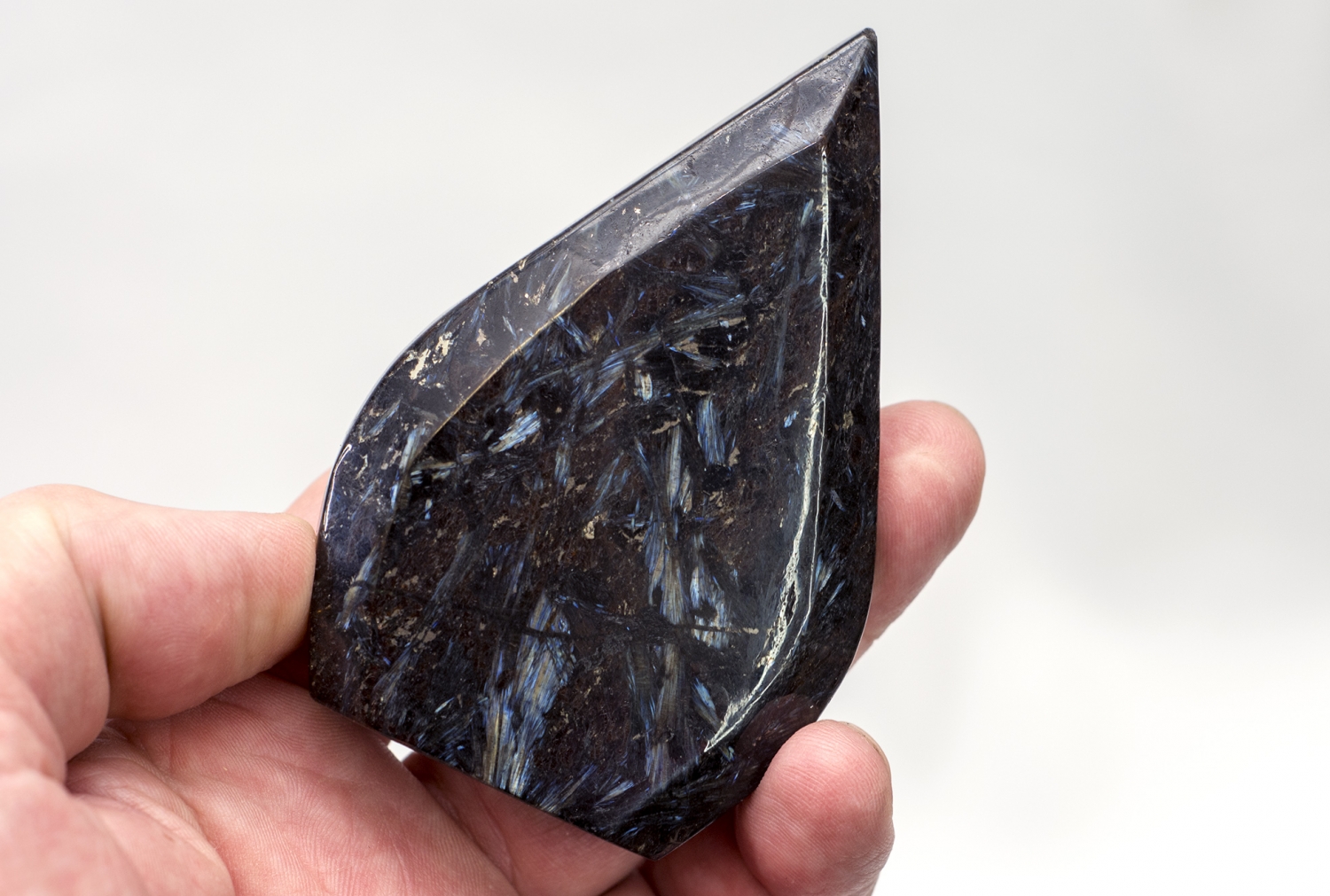 Astrophyllite  Anschliff Flamme Top-Qualität Rarität Unikat no 1