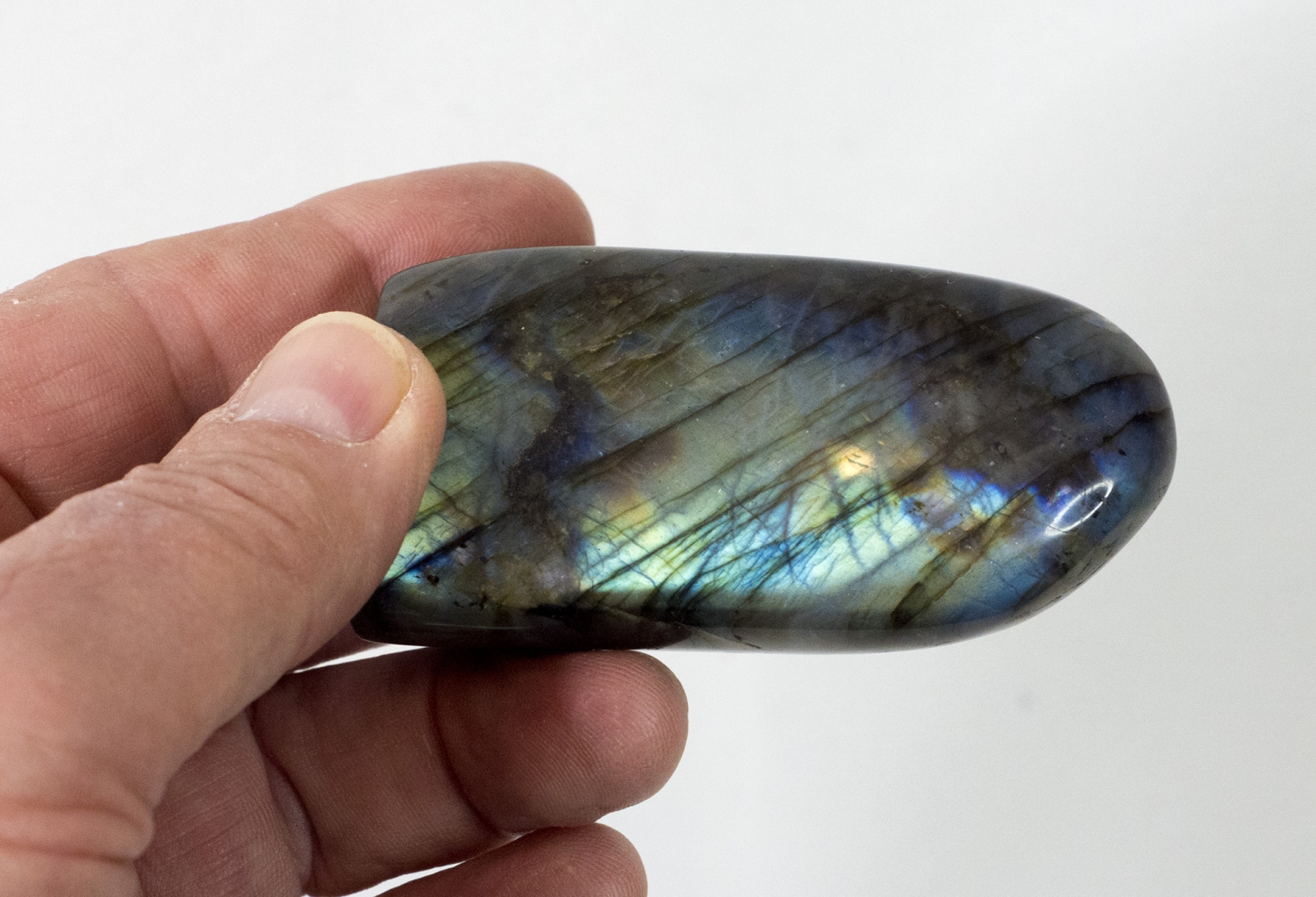 Labradorit, rundum polierte Freeform, aus Madagaskar Nr. 302