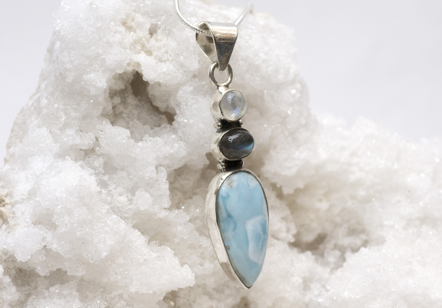 Larimar pendant with moonstone and labradorite, set in 925 silver, 35.60 carats