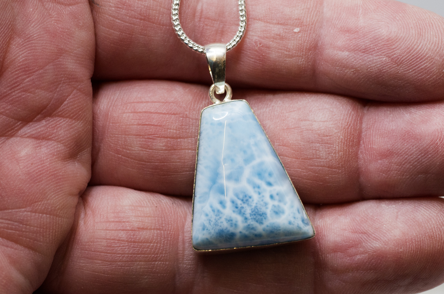 Larimar Anhänger AAA Nr. 3, in 925 Silber gefasst