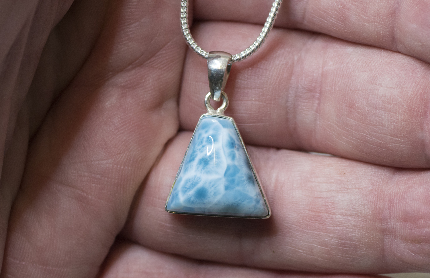 Larimar Anhänger AAA  Nr.10, in 925 Silber gefasst