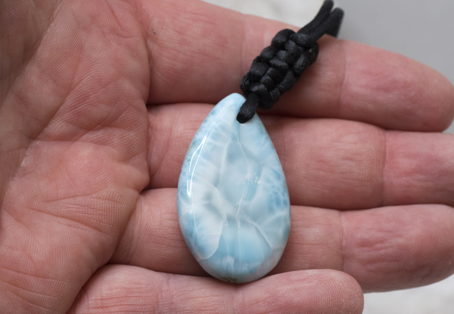 Larimar Anhänger XL am Band Nr. 2