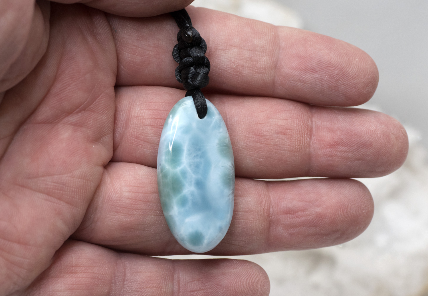 Larimar Anhänger XL am Band Nr. 3