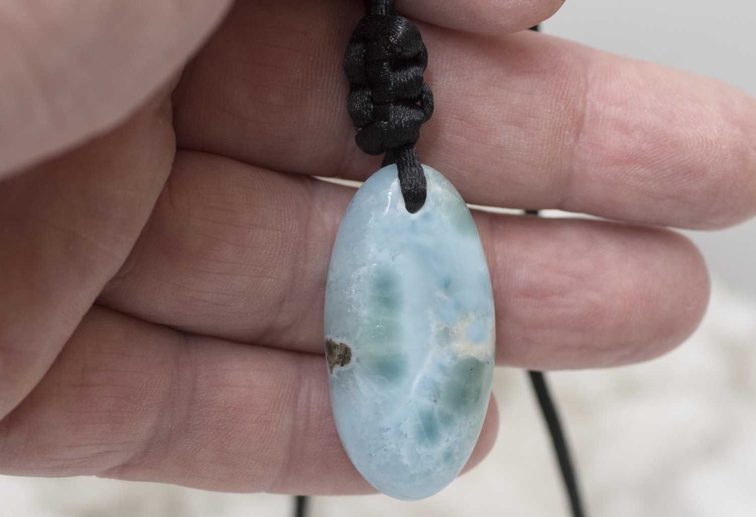 Larimar Anhänger XL am Band Nr. 3