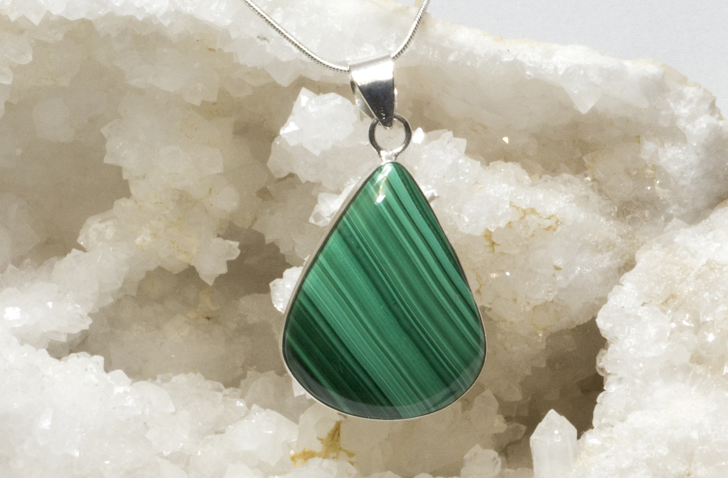 Malachit Cabochon Kongo, Anhänger Nr. 2 in  925 Silber gefasst