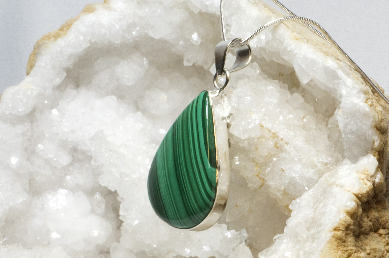 Malachit Cabochon Kongo, Anhänger Nr. 2 in  925 Silber gefasst