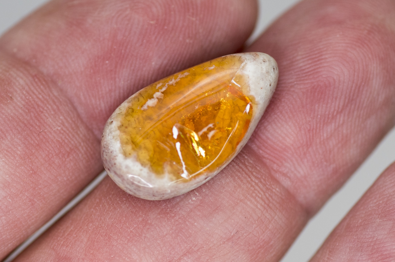 Mexikanischer Feueropal ca. 11,4 Carat Cabochon Nr. 5