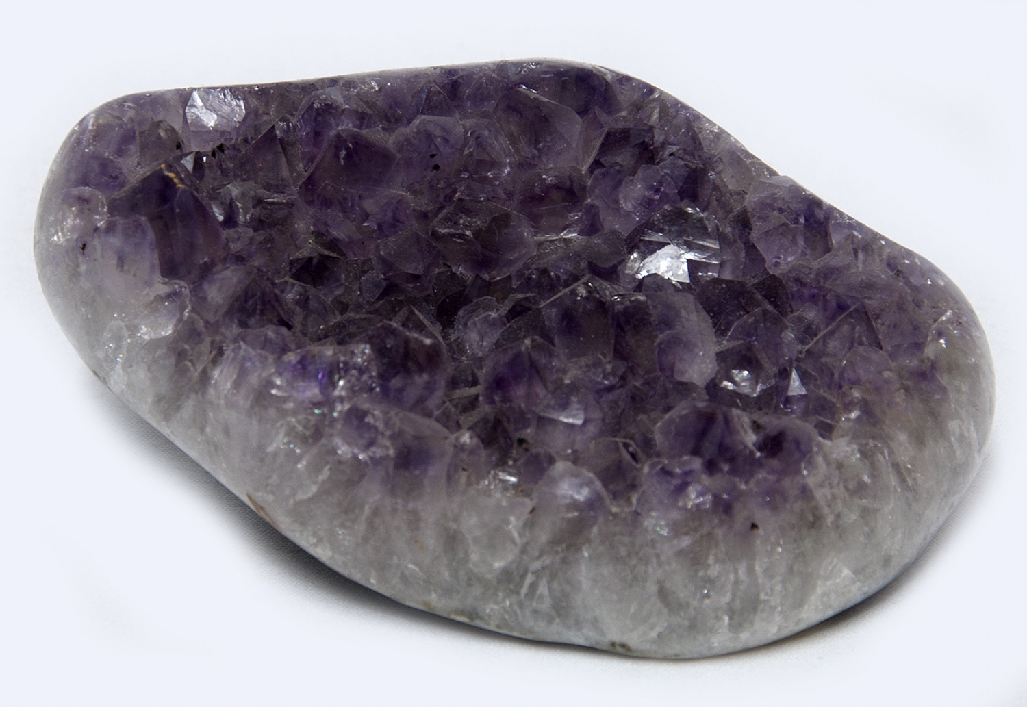 Uruguay amethyst, side polished 540 grams