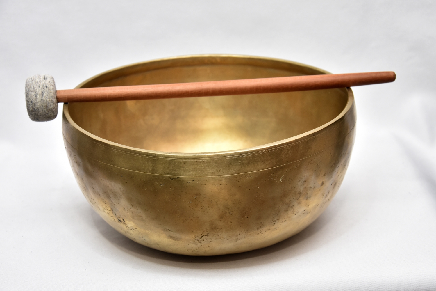 CHÖ-PA singing bowl, 1530 grams