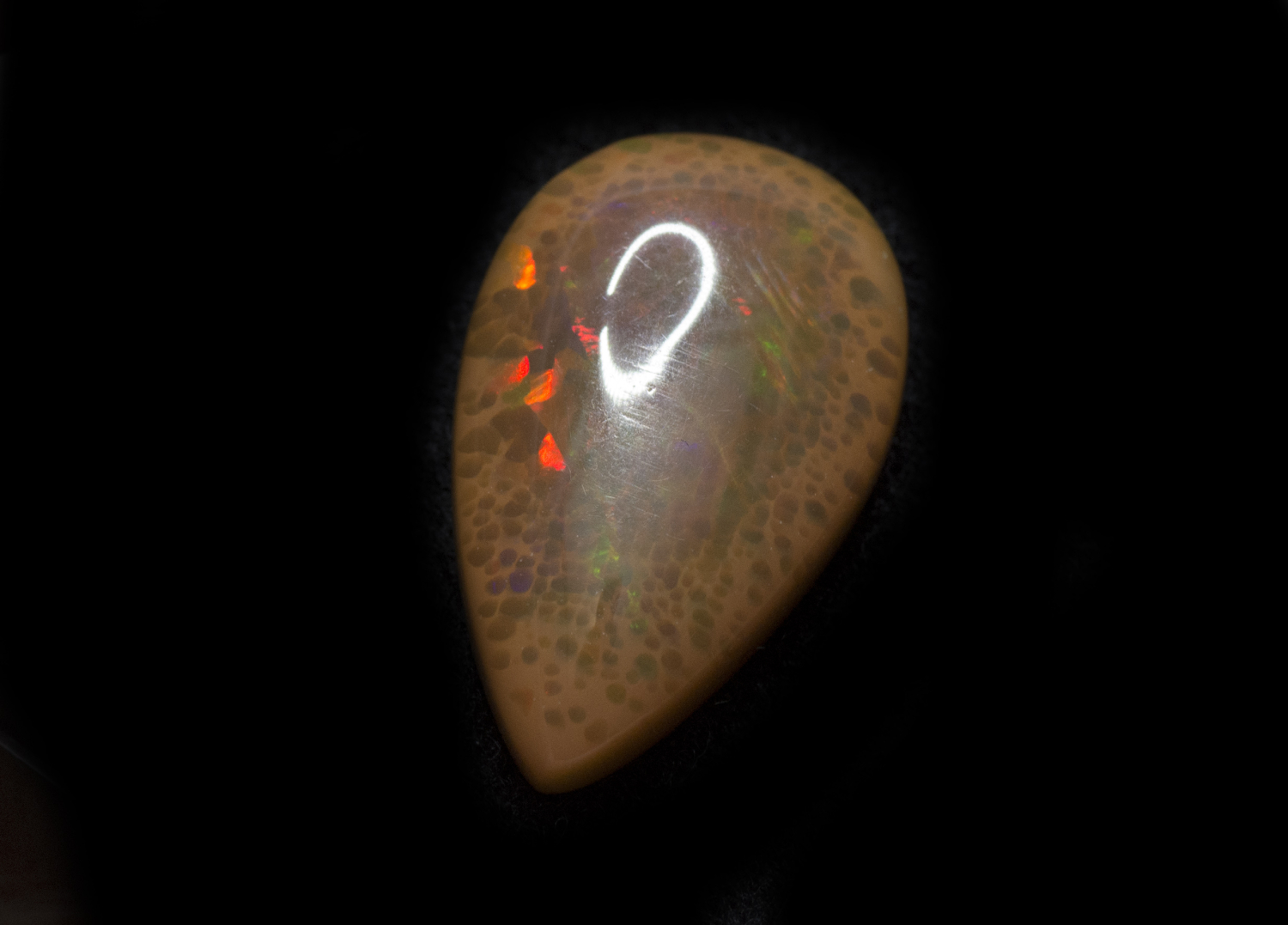 Welo Multi-Fire Opal Äthiopien, 9,5 Carat!